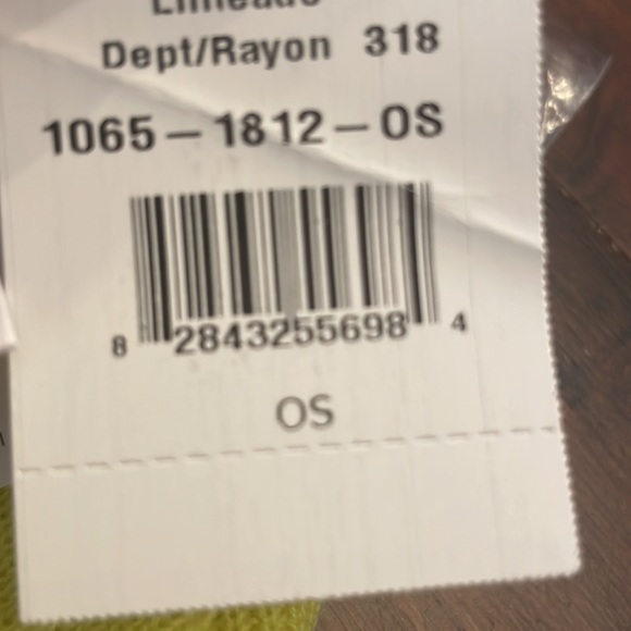 Hershel Elmer beenie in limeade - Picture 3 of 3